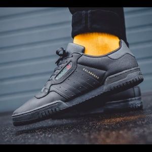 NEW Adidas Yeezy Powerphase Black Sz M4/W6